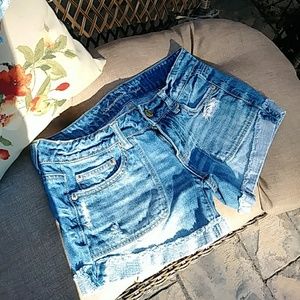 4 for $15 American eagle distressed "cut offs"